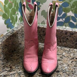 Old West Pink Leather Kids Cowboy Boots with Silver Trim